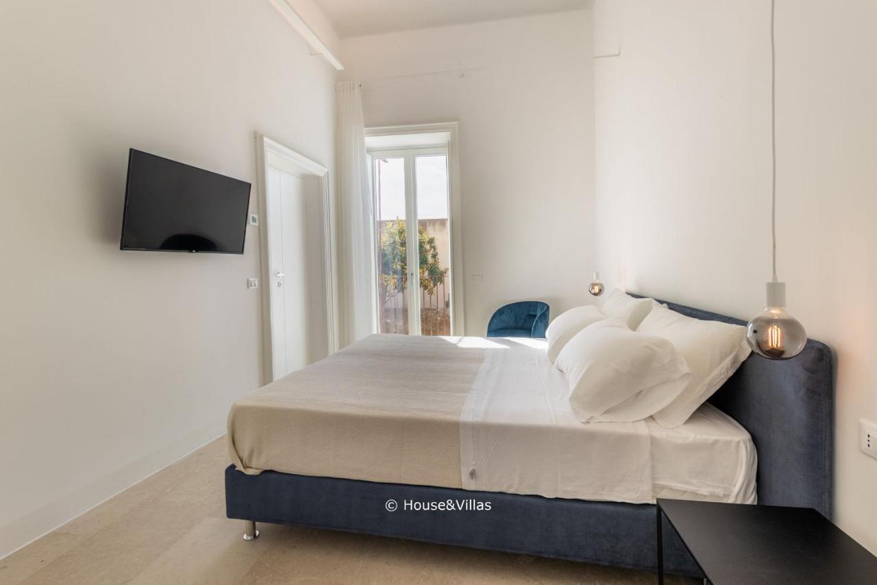 Casa Ruiz Suites Noto Ngoại thất bức ảnh