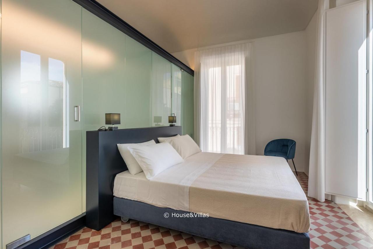 Casa Ruiz Suites Noto Ngoại thất bức ảnh