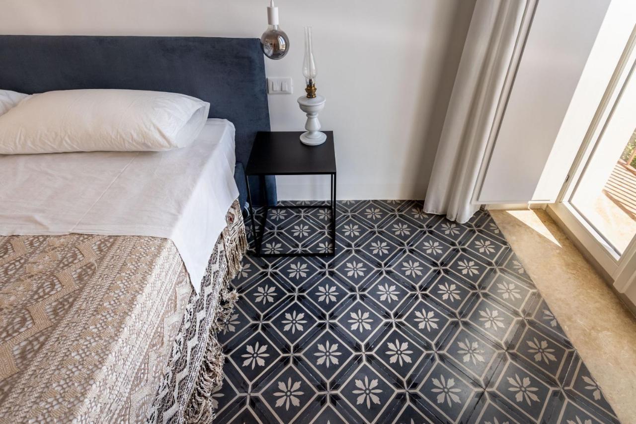 Casa Ruiz Suites Noto Ngoại thất bức ảnh