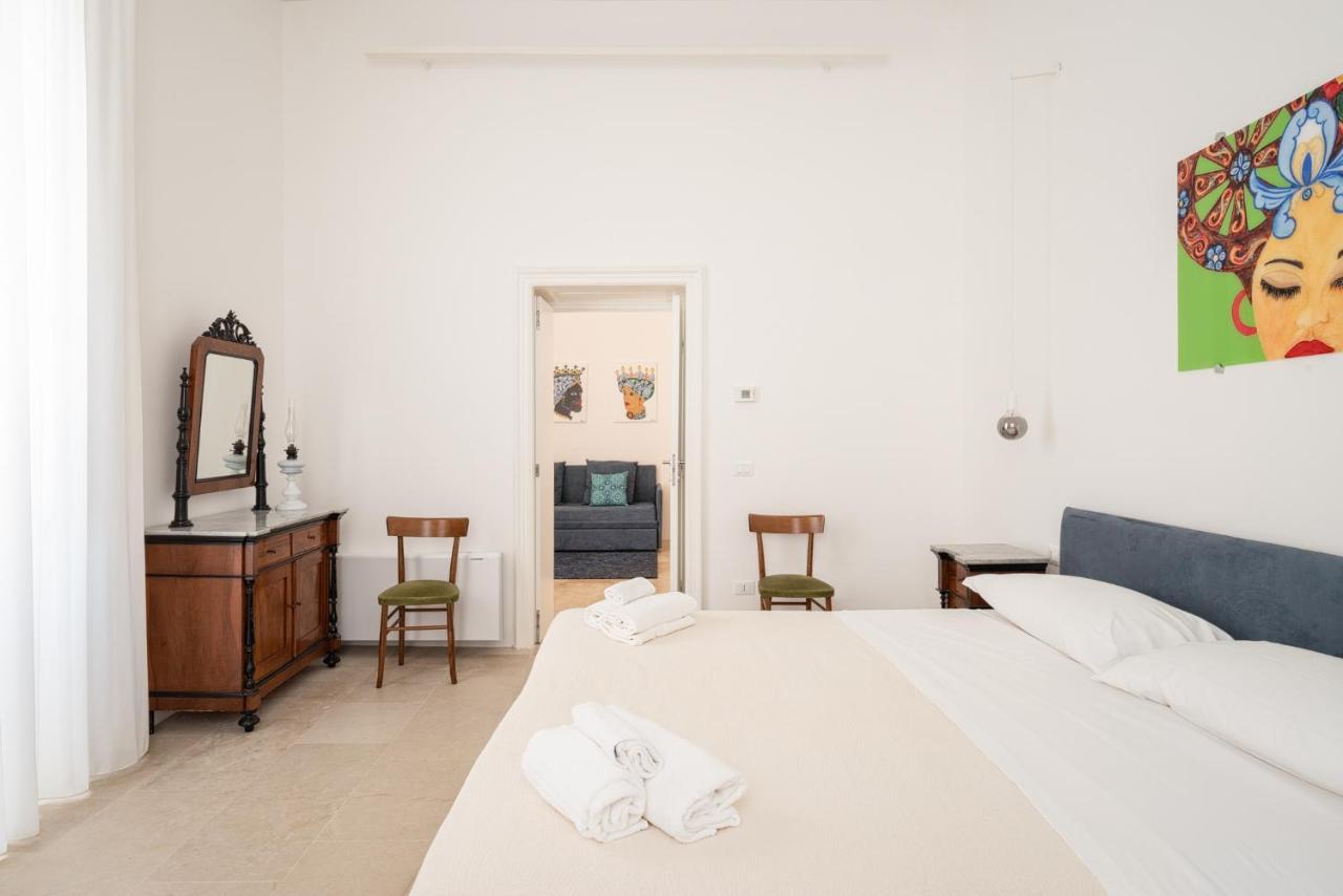 Casa Ruiz Suites Noto Ngoại thất bức ảnh