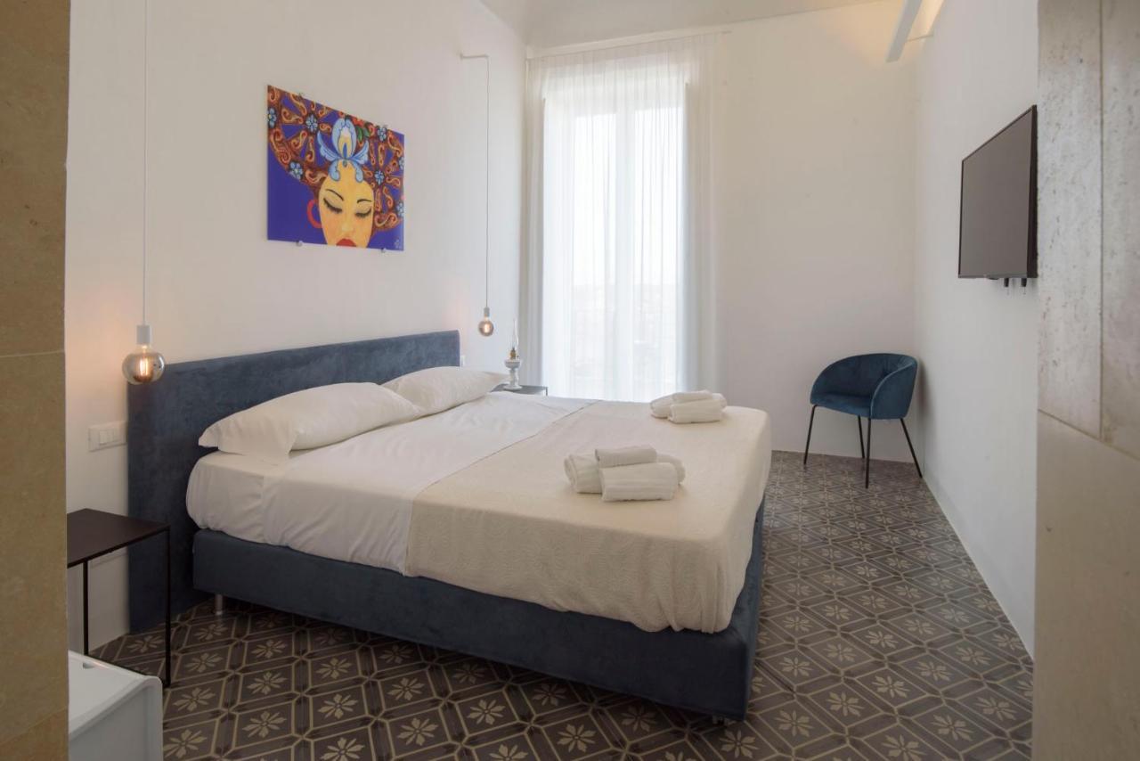 Casa Ruiz Suites Noto Ngoại thất bức ảnh
